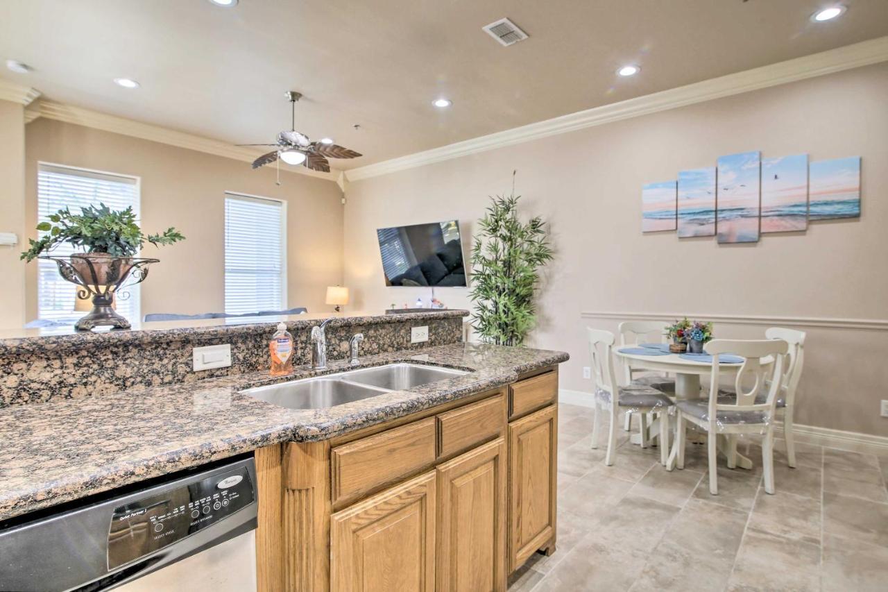 South Padre Island Condo - 200 Ft To Beach! Buitenkant foto