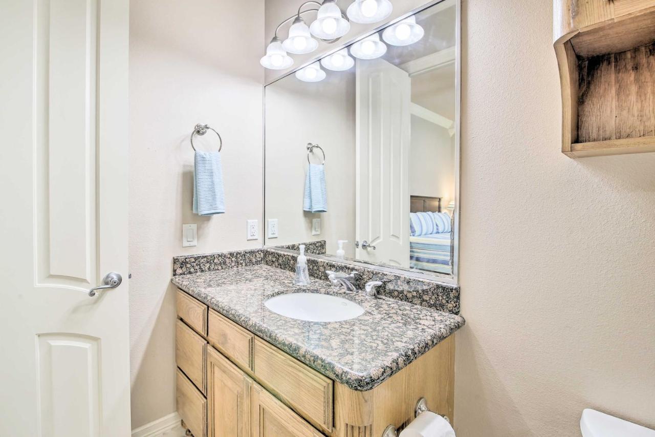 South Padre Island Condo - 200 Ft To Beach! Buitenkant foto